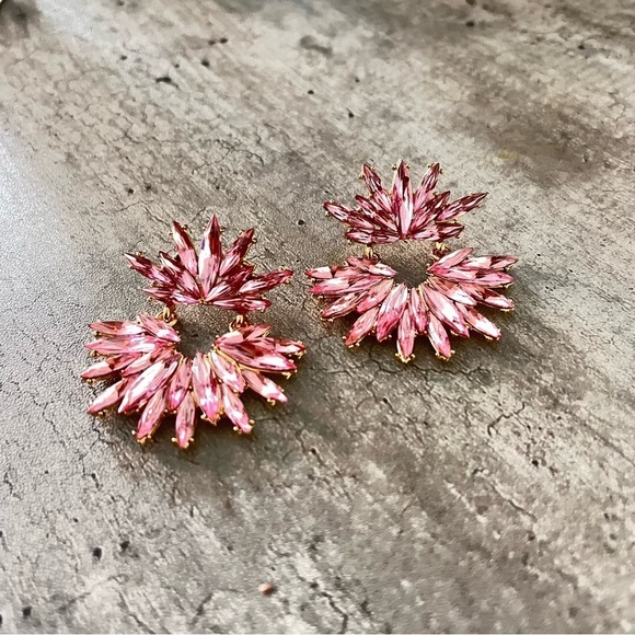 j.crew statement blush Pink crystal oversized earrings - Picture 4 of 4